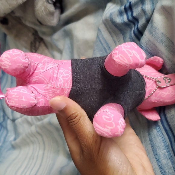Victoria Secret Pink *Dog Tag* Pup - Picture 8 of 8